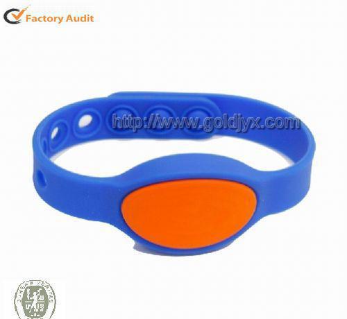 泰山能量手环限时特惠 塑胶电子科技，焕发身心活力